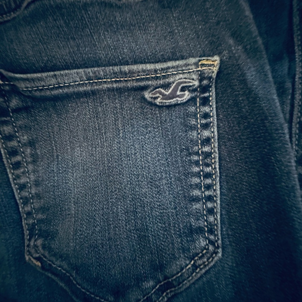 Hollister High-Rise Blue Jean Leggings - Picture 3 of 5